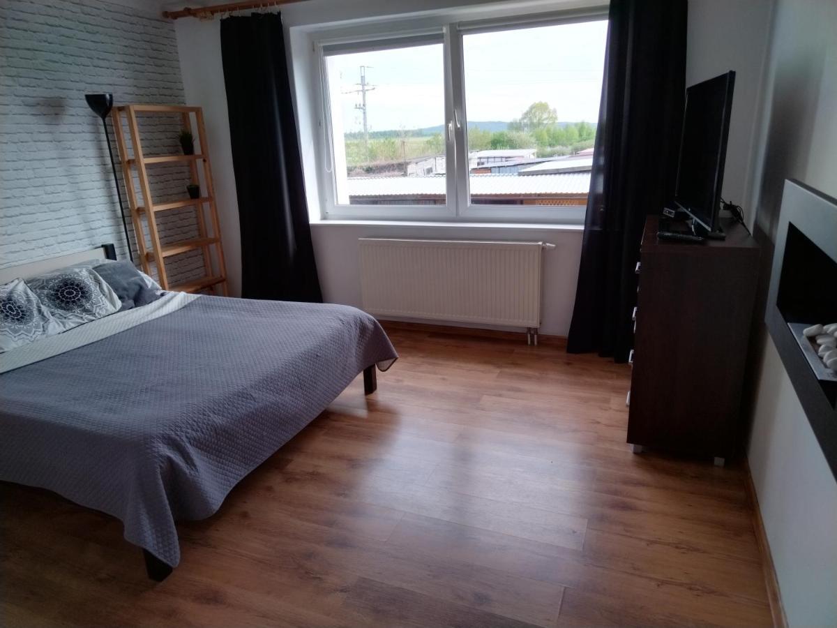 Wygodny Apartament Blisko Morza Lokciowe Exterior photo